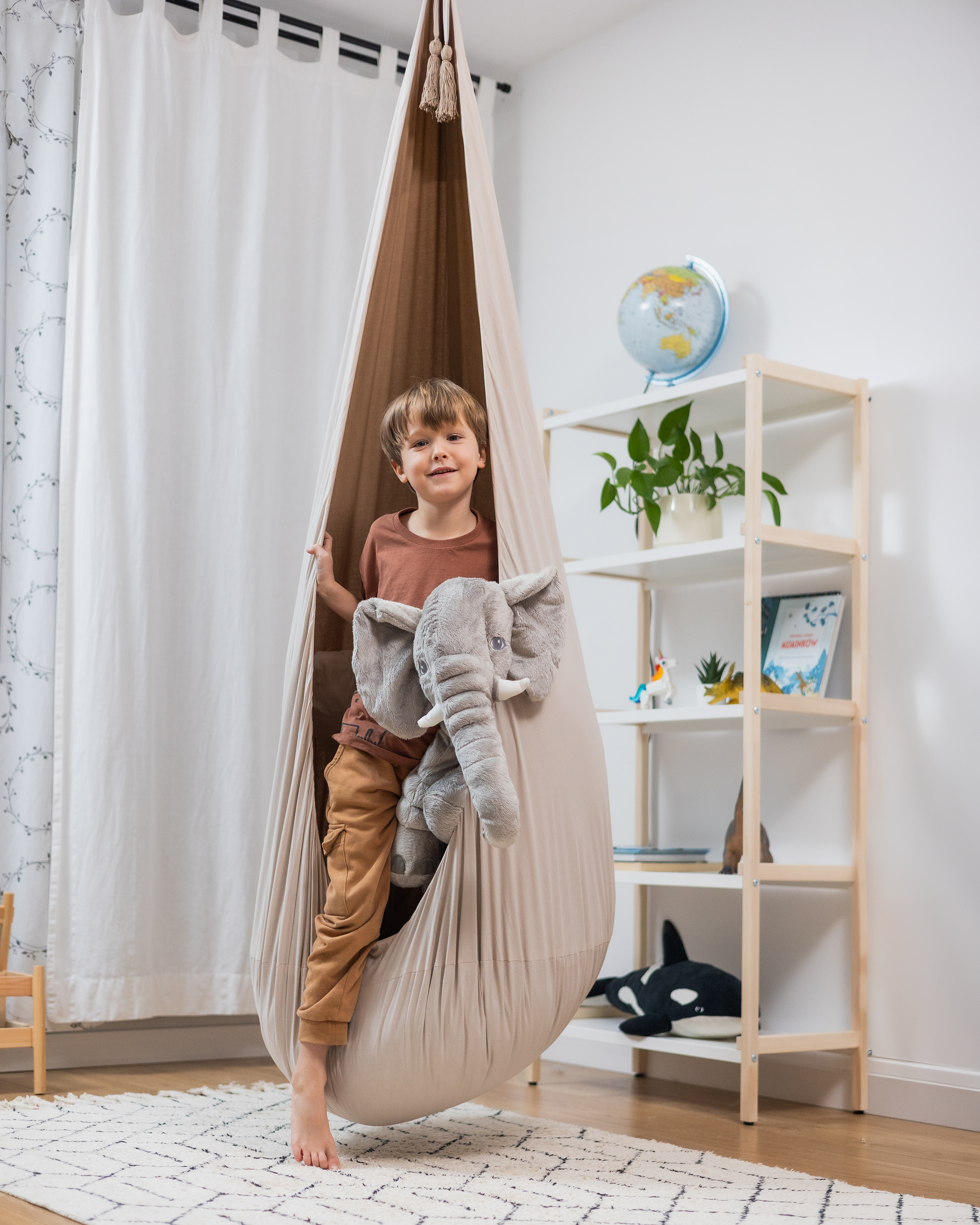 Wild Folks Caramel Marshmallow Cocoon Swing | Free Spirit – Wild