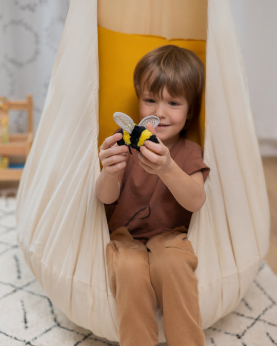 Cocoon Honey Hideaway | Honey Corner Collection