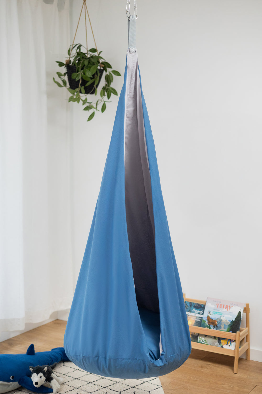 Hanging Cocoon Swing Knight's Fortress | Cloud
  Castle Collection