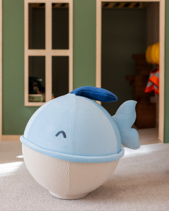 Saltador Ballena Olly | Ocean Dreams