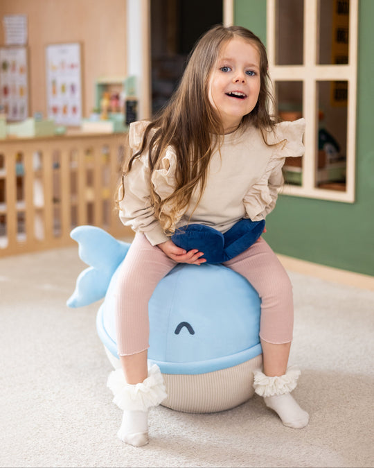 Saltador Ballena Olly | Ocean Dreams