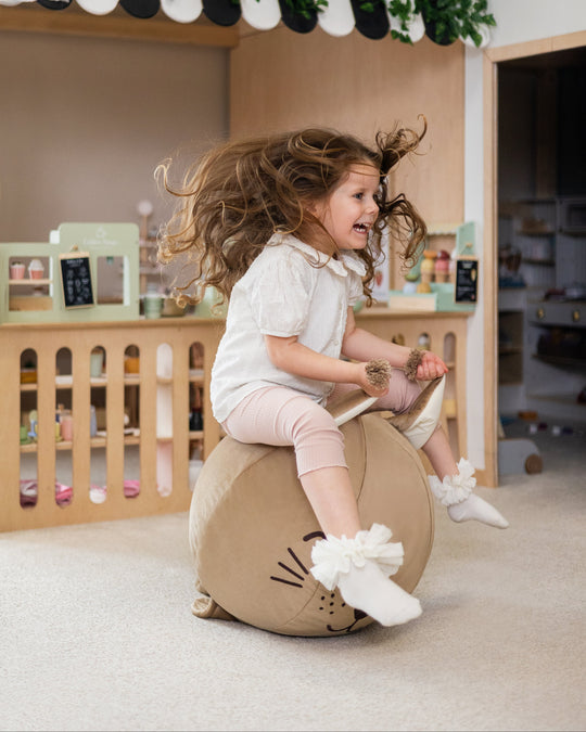 Saltador Lince | Secretos del Bosque