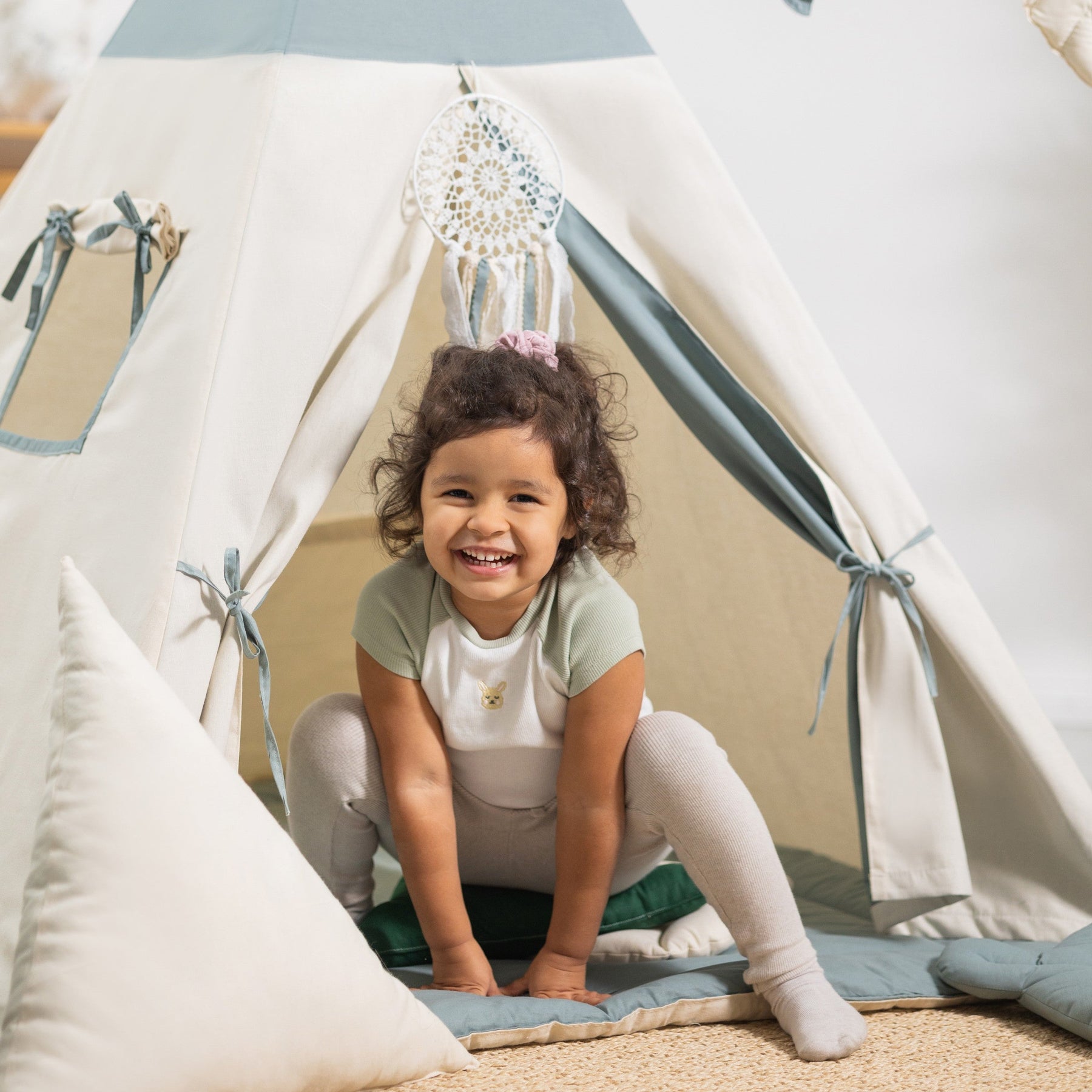 tipi zelt mit matte Tipi Zelt Kinder Grün mit Matte | OEKO-TEX | Wild Folks – Wild Folks